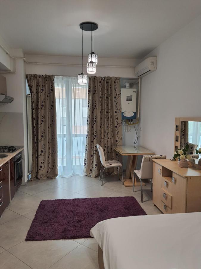 Center Apartments Iasi Exterior photo